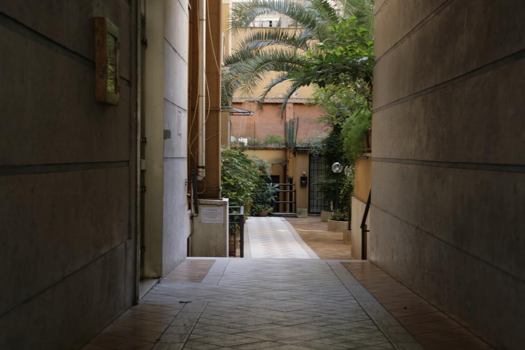 Sinfonia Sul Tevere Rome Exterior photo